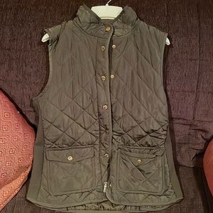 Adrienne Vittadini forest green with golden metallics vest